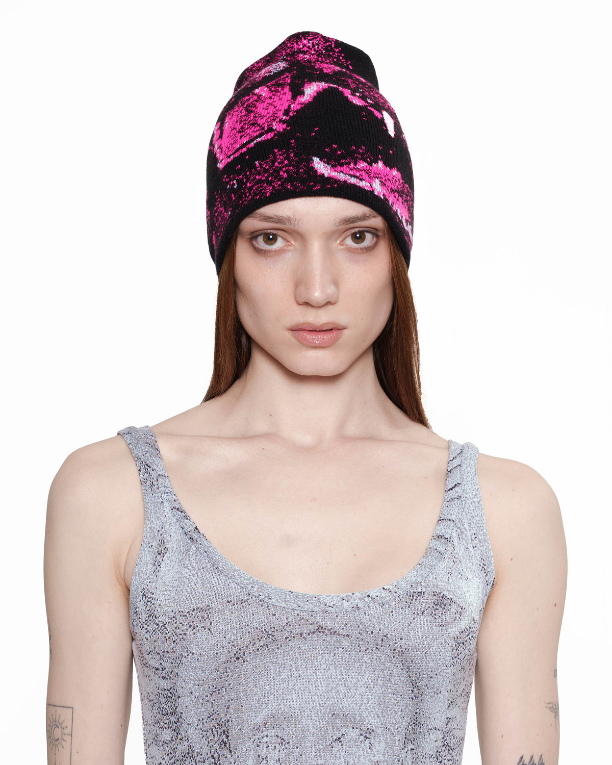 CANINE beanie NEON PINK