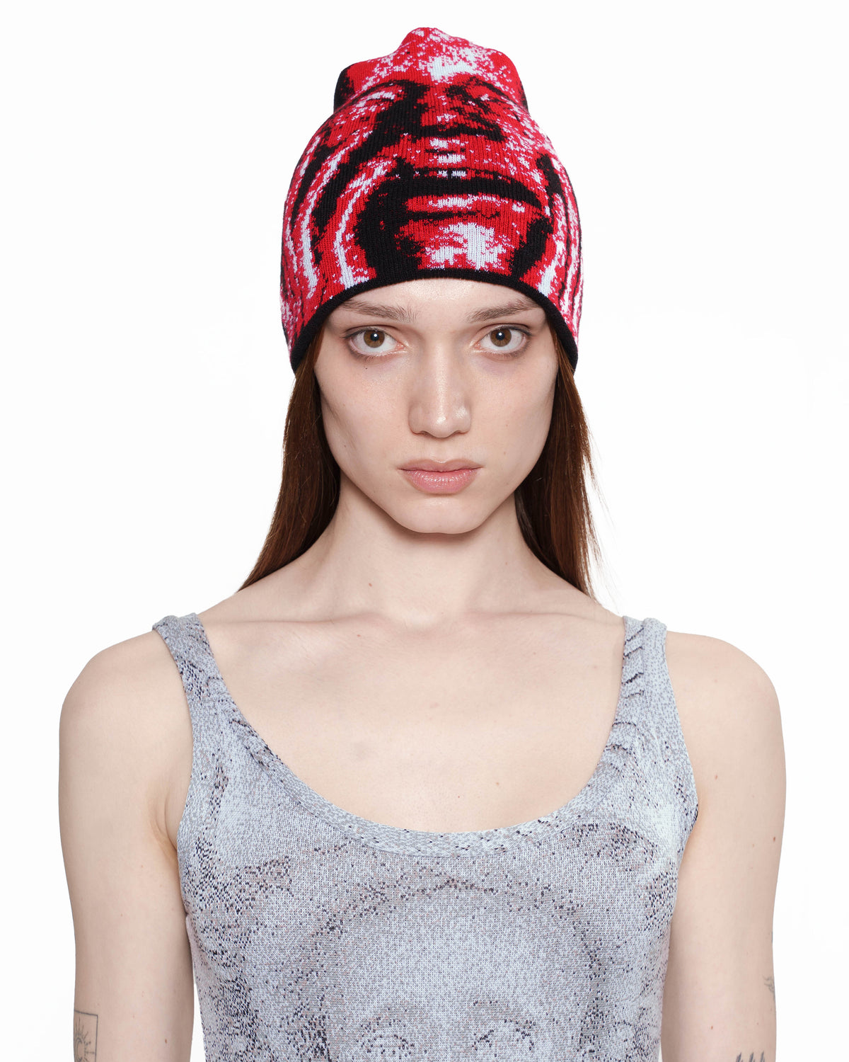 COVET beanie RED