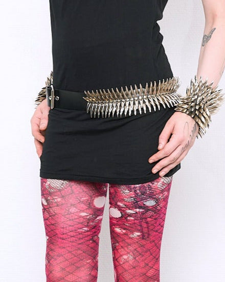 SPIKED belt